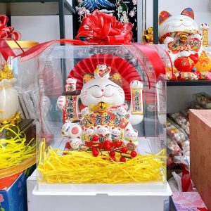 Hộp quà mèo chiêu tài kèm trang trí