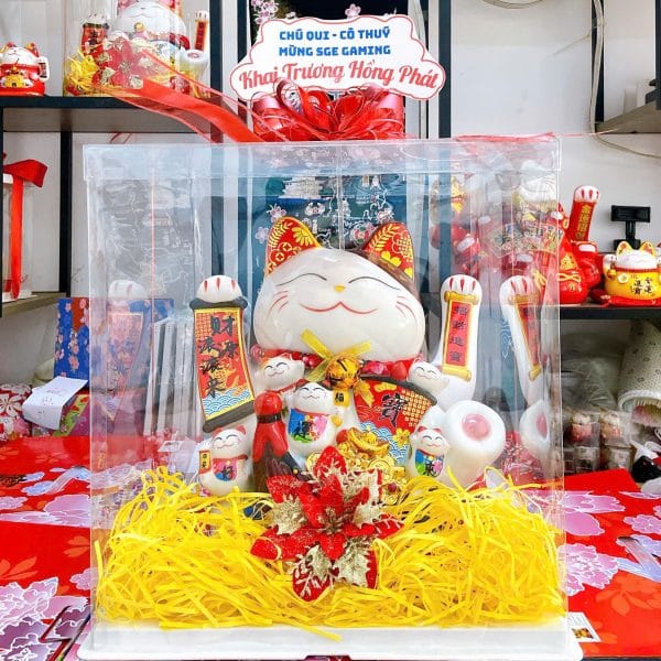 Hộp quà mèo thuận buồm kèm mèo mini ngũ phúc