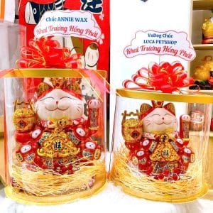Hộp Quà Mèo Thần Tài Tròn Đế Vương Đỏ 35cm