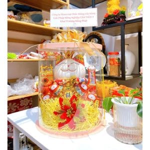 Mèo Thần Tài Vẫy Tay "Đế Vương Đỏ" Size Đại 35cm (Hộp Mica VIP) – Quà Tặng Khai Trương Hợp Mệnh Hỏa & Thổ (Giao Hỏa Tốc TP.HCM)