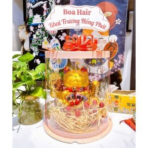Mèo Thần Tài Vẫy Tay "Hưng Thịnh" Vàng Gold 18cm (Hộp Mica VIP) – Quà Tặng Khai Trương Nhỏ Gọn, Sang Trọng (Giao Hỏa Tốc TP.HCM)